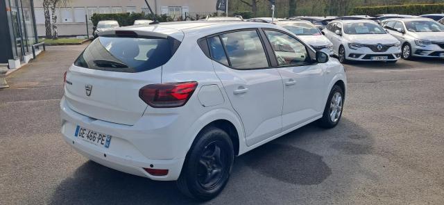 Dacia Sandero image 2