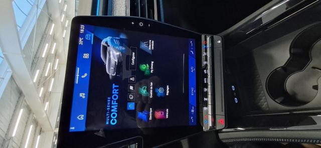 Renault Austral image 1