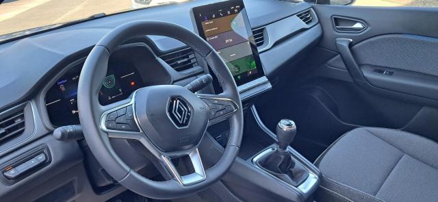 Renault Captur image 3
