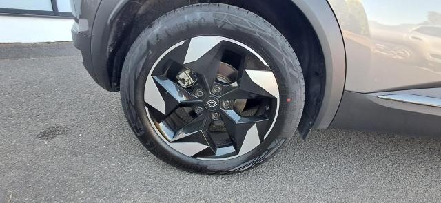 Renault Captur image 8