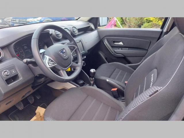 Dacia Duster image 1