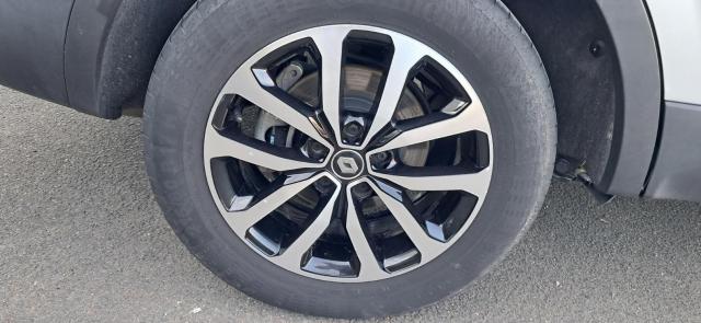 Renault Kadjar image 2