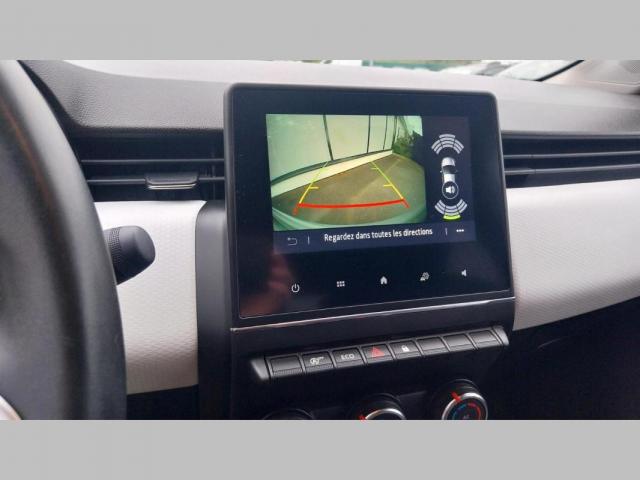 Renault Clio image 1