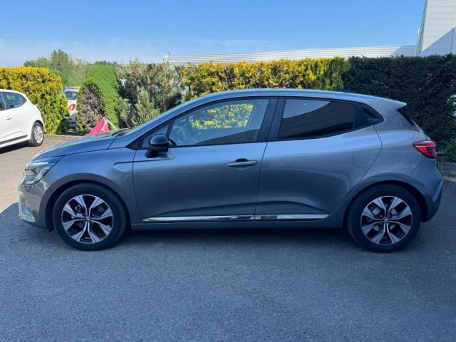 Renault Clio image 2