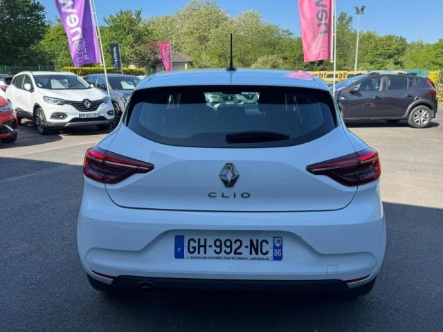 Renault Clio image 6