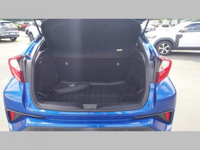 Toyota C-Hr image 2