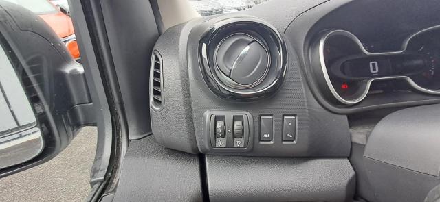Renault Trafic image 7