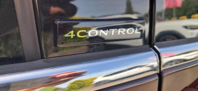 Renault Talisman Estate image 8