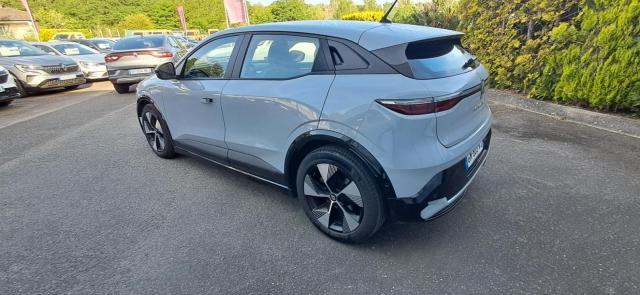Renault Mégane E-Tech image 4