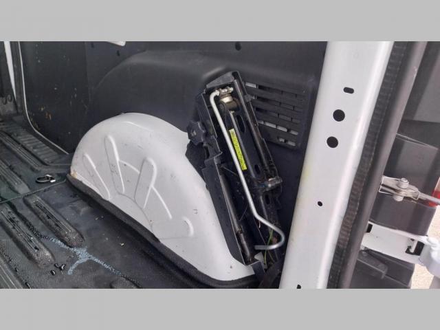 Renault Kangoo Express image 6