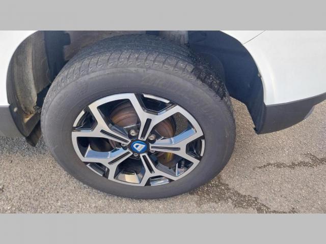 Dacia Duster image 2