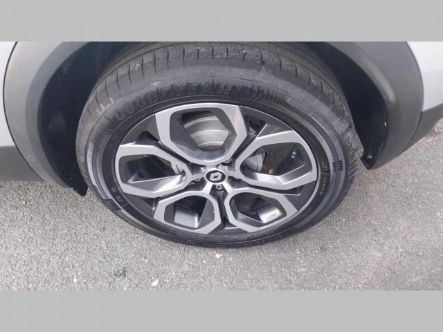 Renault Captur image 6