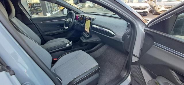 Renault Mégane E-Tech image 3