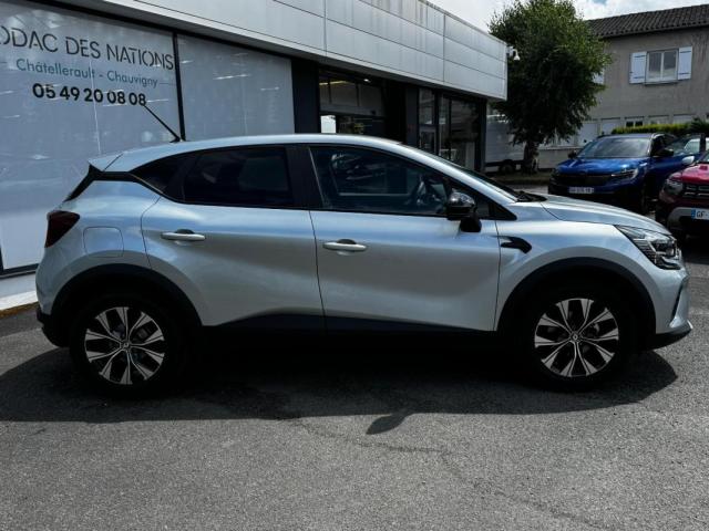 Renault Captur image 2