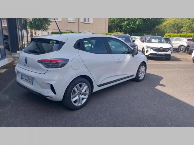 Renault Clio image 2