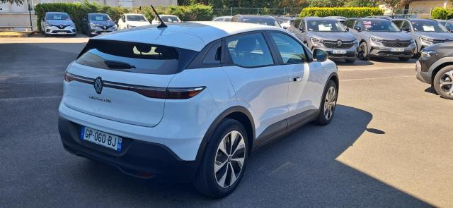 Renault Mégane E-Tech image 8