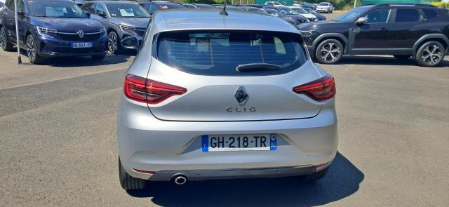 Renault Clio image 8