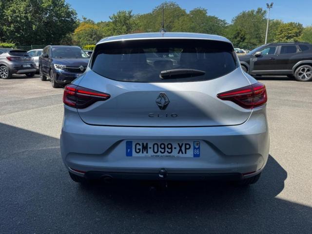 Renault Clio image 6