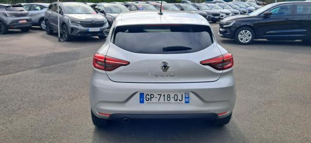 Renault Clio image 8