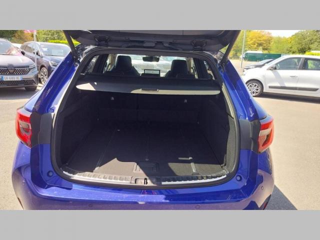 Toyota Corolla Touring Sports image 1