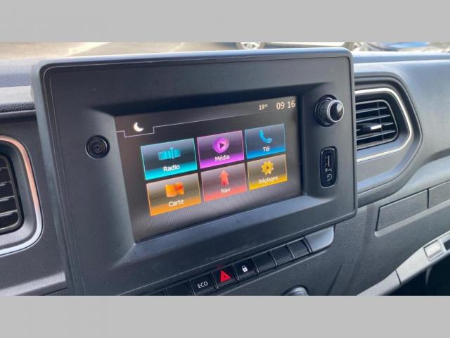 Renault Master image 8