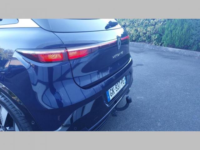 Renault Mégane E-Tech image 2