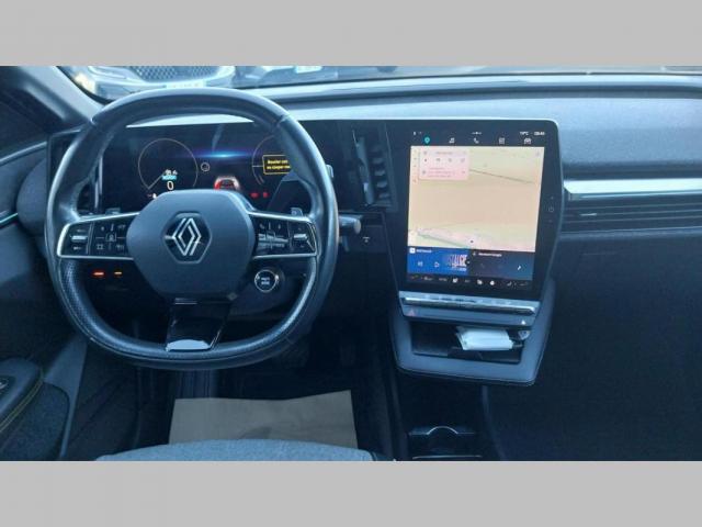 Renault Mégane E-Tech image 6
