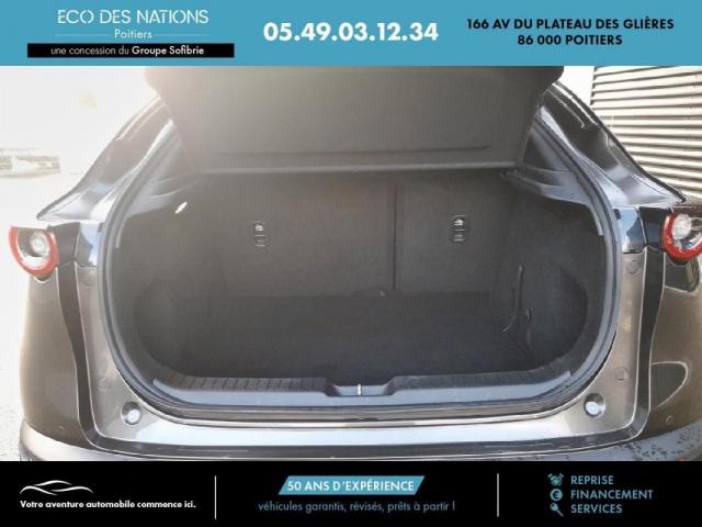 Mazda Cx-30 image 2
