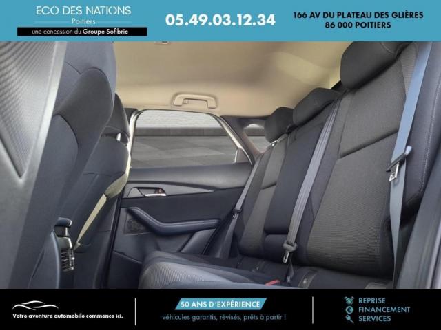 Mazda Cx-30 image 8