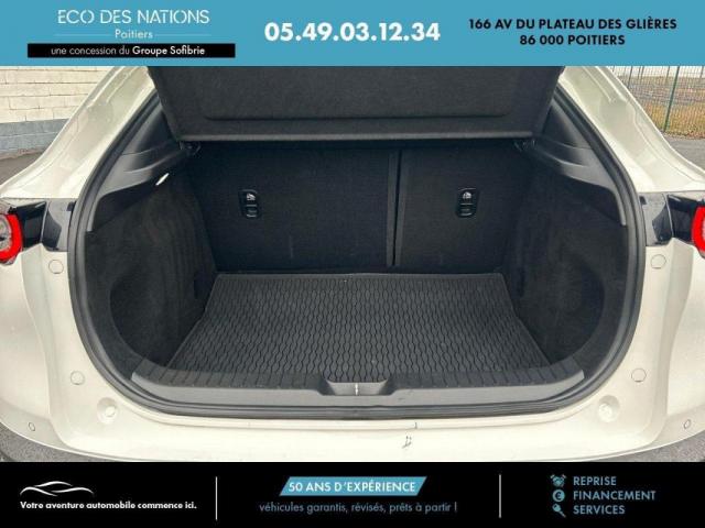 Mazda Cx-30 image 9