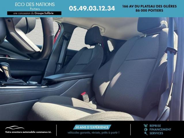 Mazda Cx-30 image 9