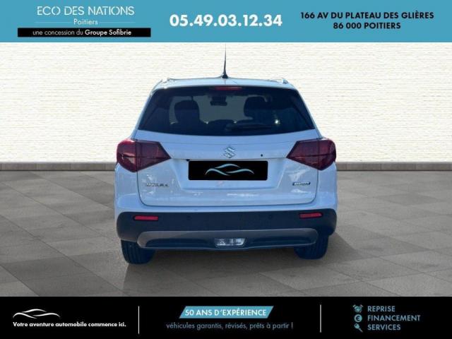 Suzuki Vitara image 9