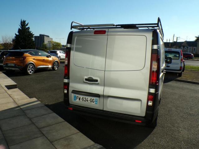 Renault Trafic image 5