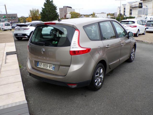 Renault Grand Scénic image 9