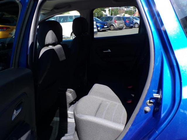 Dacia Duster image 9