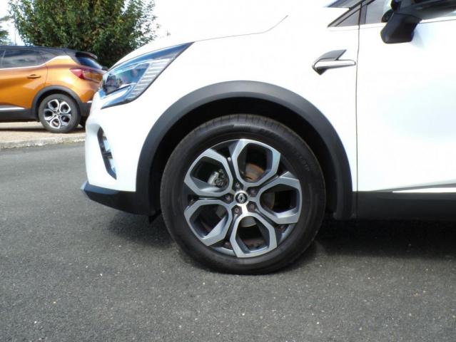 Renault Captur image 1