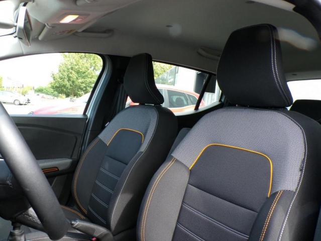 Dacia Sandero image 8