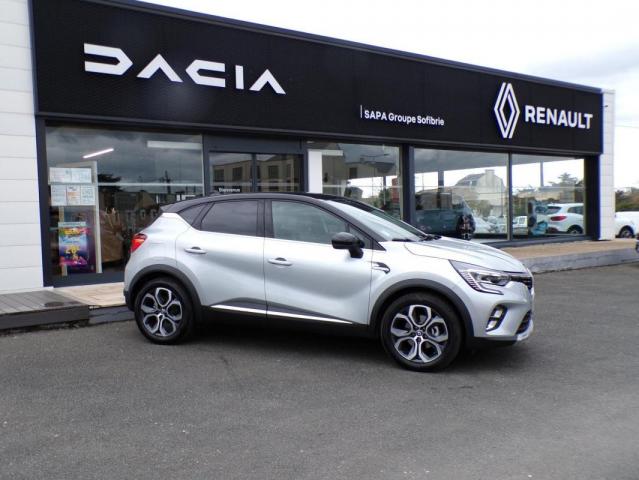 Renault Captur image 2