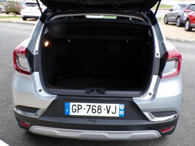 Renault Captur image 6