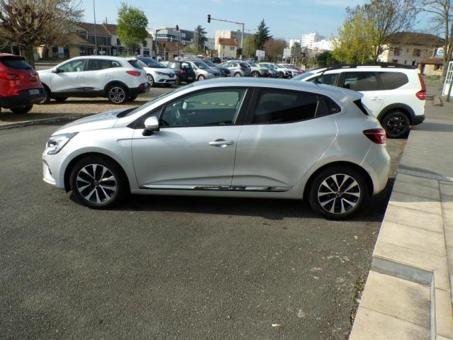 Renault Clio image 6