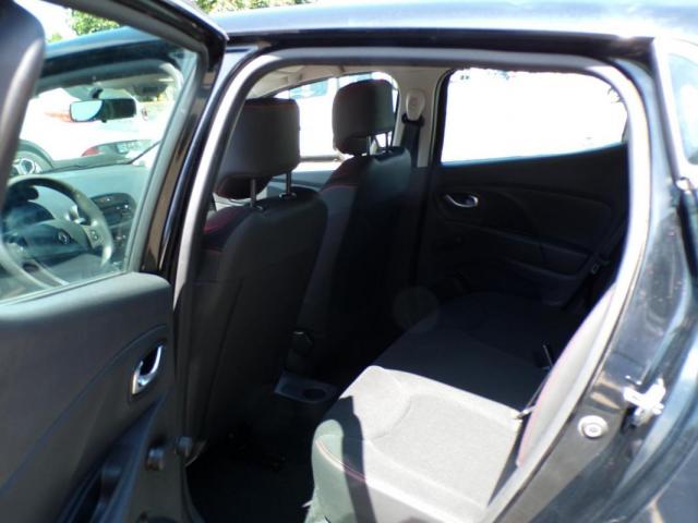 Renault Clio image 9
