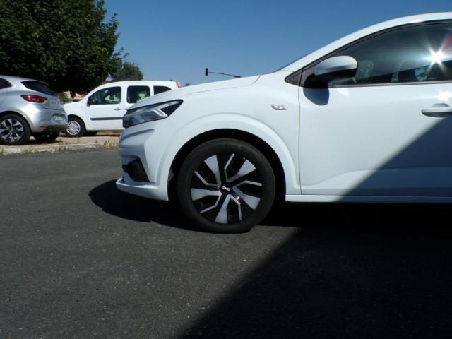 Dacia Sandero image 3