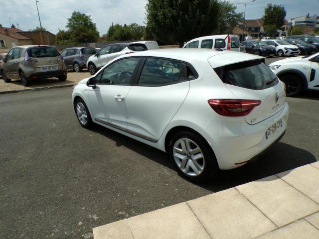 Renault Clio image 1