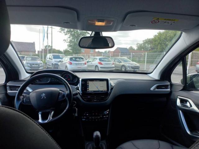 Peugeot 2008 image 5