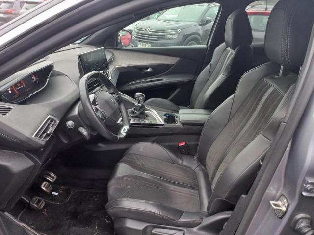 Peugeot 3008 image 6