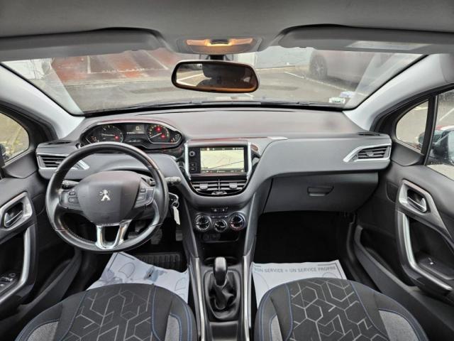 Peugeot 2008 image 3