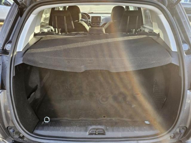 Peugeot 2008 image 4