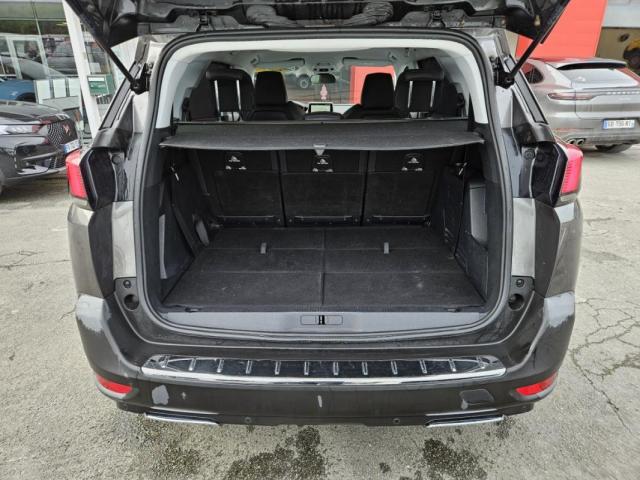 Peugeot 5008 image 2
