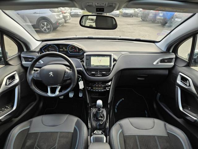 Peugeot 2008 image 3