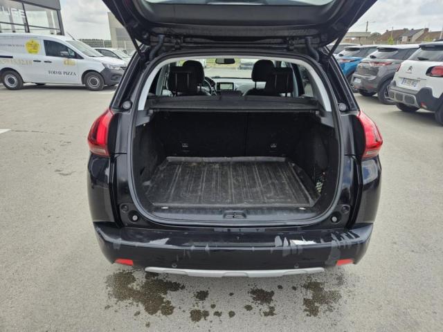 Peugeot 2008 image 1